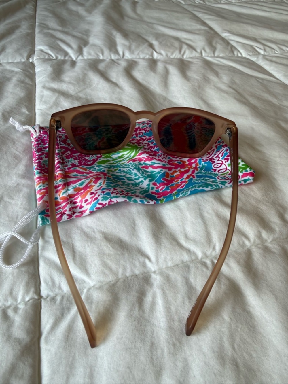 Lilly Pulitzer Matte Brown Frame Sunglasses with Reflective Green Lenses - Picture 4 of 6